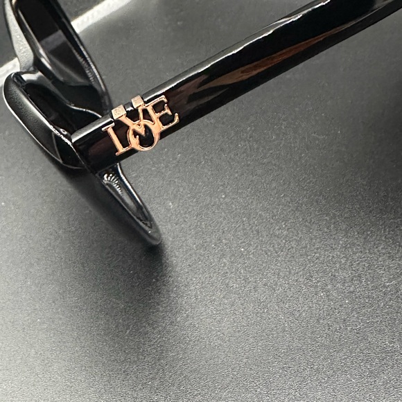 NWOT Moschino Black Sunglasses retail $148 - Picture 6 of 11